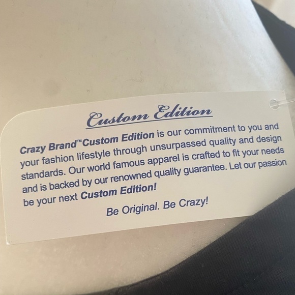 𝅺crazy Brand Tshirt size small - Picture 8 of 8
